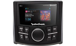 Illustration for article titled Another not ugly car stereo